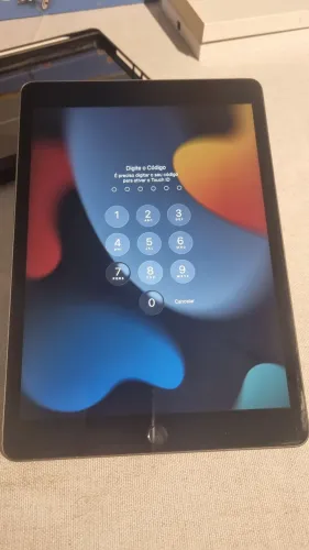 iPad 9ª Geração 64GB + Apple Pencil (1ª geração) com Ponta Reserva
