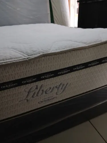 Colchão Libert linha ouro ortobom ? cama R$ 1,399