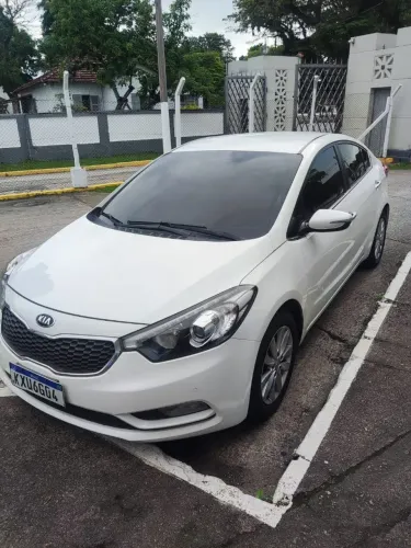 Kia Motors Cerato 1.6 16V Flex Aut. 2015
