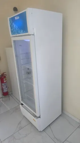 Expositor vertical Philco 211 litros branco PRE221 -
