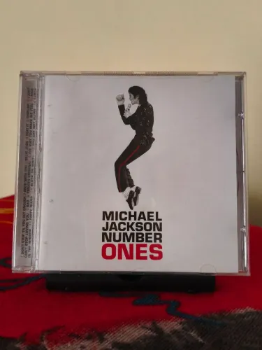 Michael Jackson cd number ones 