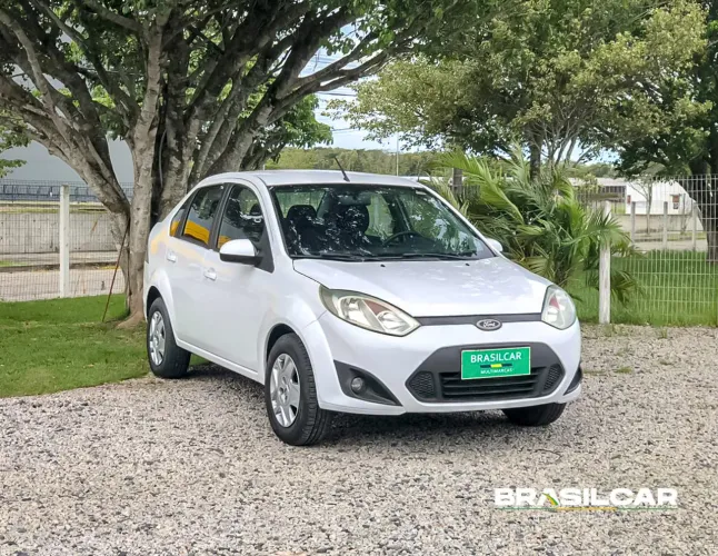Ford Fiesta Sedan SE 1.6 16V Flex 4P 2012