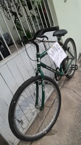 Vendo uma bicicleta aro 26