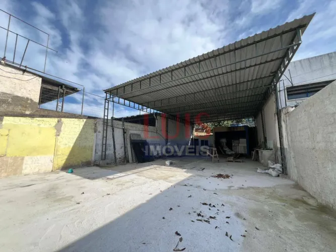 Galpão para alugar, 260 m² por R$ 9.000/mês + Taxas - Piratininga - Niterói/RJ