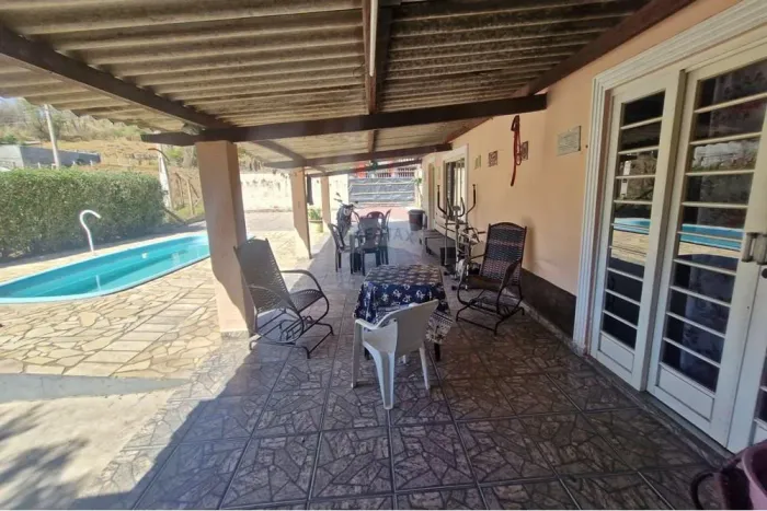 Chácara com Piscina e Área Gourmet no Bairro Nova Jaguariúna