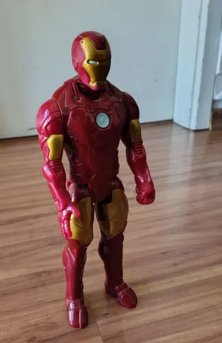 Boneco Homem de Ferro original Hasbro 30 cm