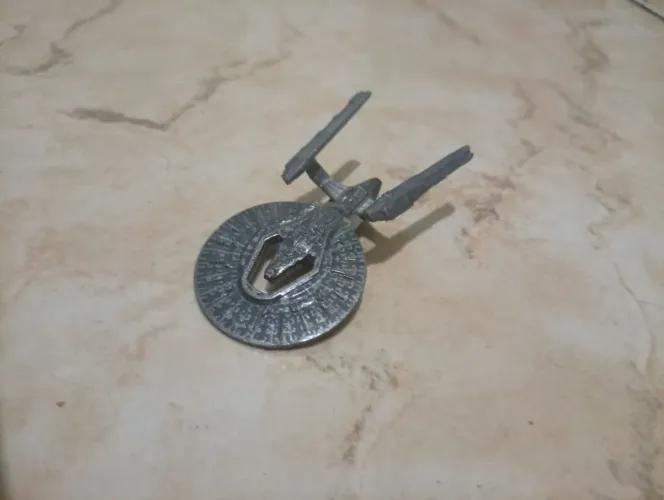 Miniatura Hot Wheels Star Trek U.S.S. Vengeance - Perfeito Estado