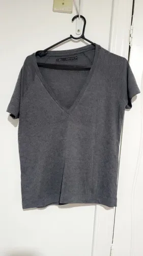 Camiseta pp Maria filo cinza linda