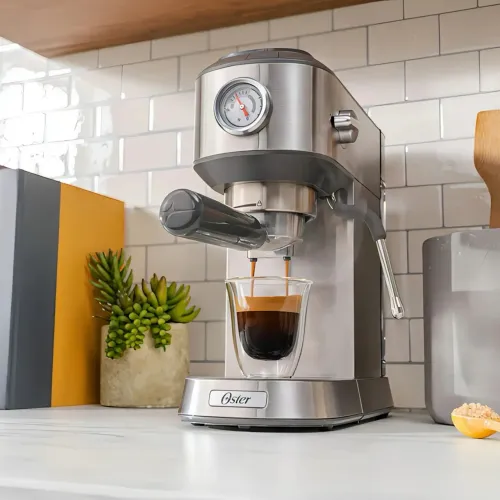cafeteira espresso oster compacta perfect brew 127v