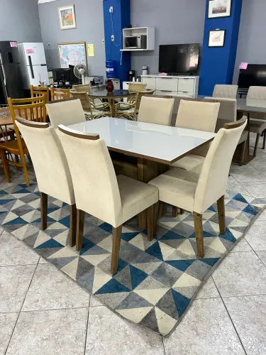 Mesa com tampo de vidro branco 6 cadeiras