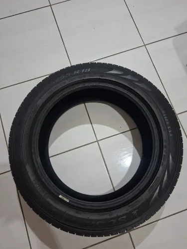Pneu Deslocado 225/55 R18