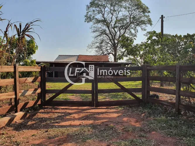 Chácara 7 Hectares com Poço-artesiano e Casa Grande