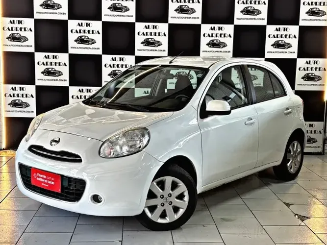 Nissan March SV 1.6 16V Flex Fuel 2014