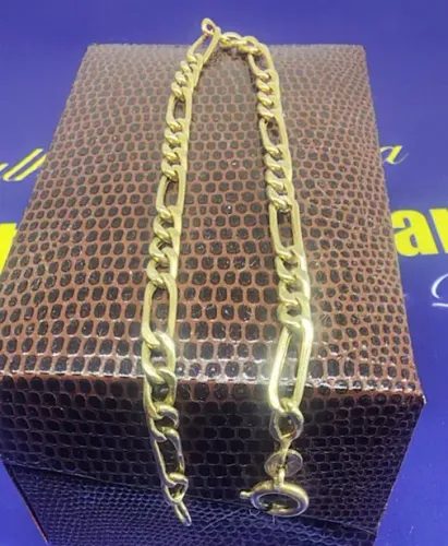 Pulseira Cartier Corrente 3x1 Ouro 18 Kilates Peso 4,90 Gramas 22 cm 4 mm Oca Fecho Mosque
