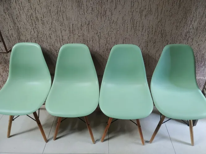 4 Cadeiras Charles Eames Eiffel
