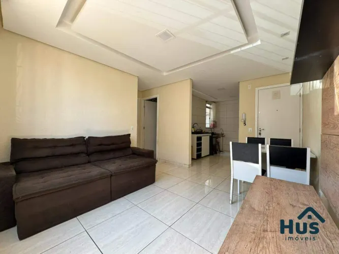 Apartamento à venda, 02 quartos, 1 banheiro, 1 vaga no bairro Santa Amélia