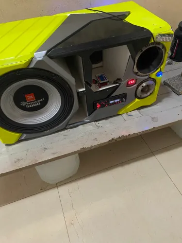 Caixa de som trio 4 vias com equipamentos todos profissionais