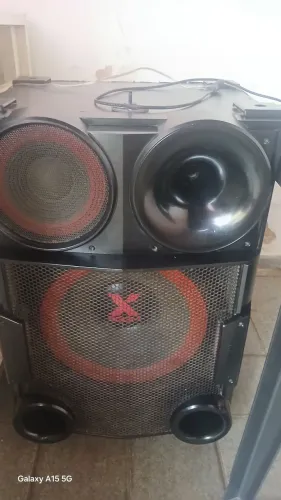 Som super potente boca 18 troco em moto e dou a15 de torna