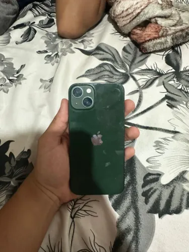 iPhone 13 ? 128GB? bateria 77% ? película e capinha ? aparelho todo original 