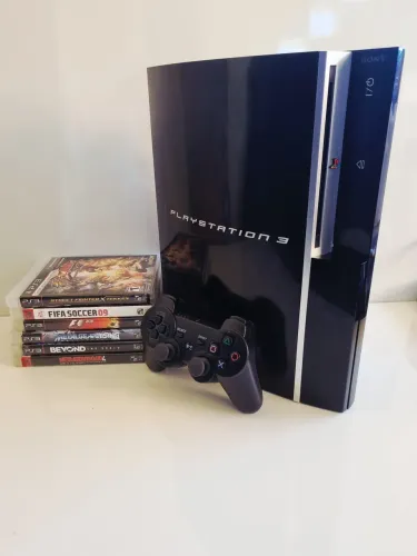 PS3 FAT + 6 JOGOS ORIGINAIS + 1 CONTROLE