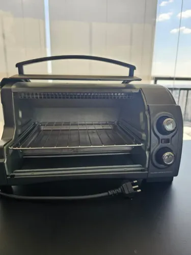 Forno elétrico Hamilton Beach com Porta Roll-top