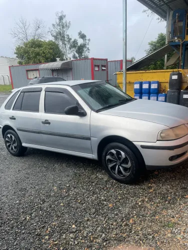 Volkswagen Gol Geração III Power 1.0 MI 16V Gasolina Mec. 4P 2002