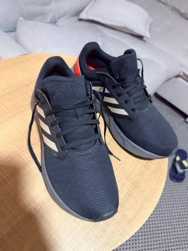 Tênis adidas galaxy 6