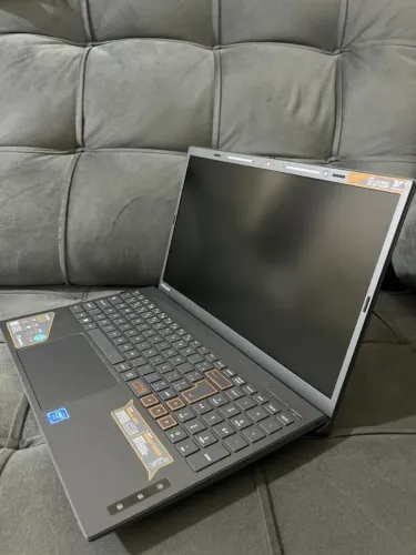 Notebook positivo 