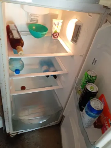  Geladeira Gelo seco, ótimo estado 