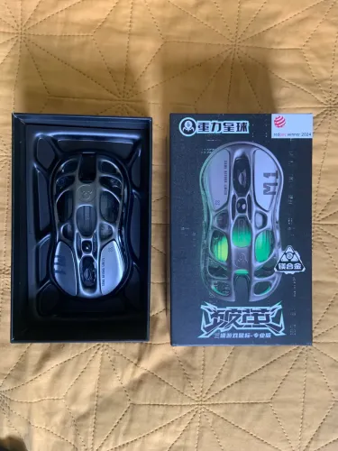 Mouse de magnésio Gravastar Mercury M1 Pro Gunmetal Gray