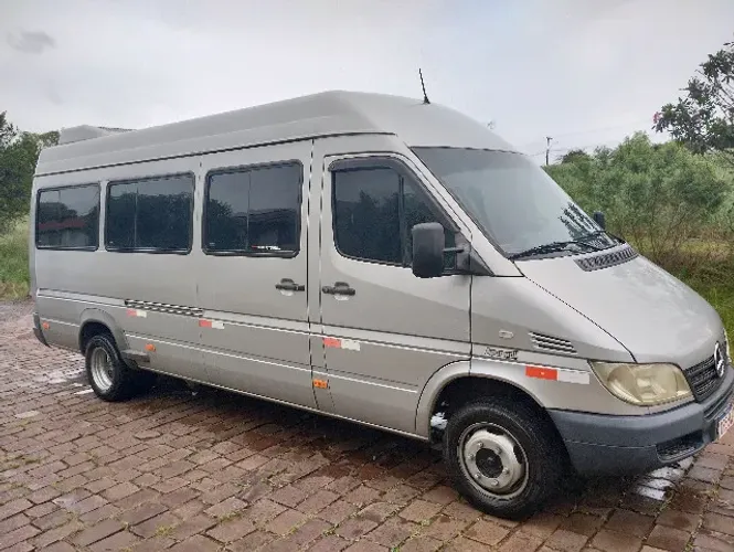 Mercedes-Benz Sprinter 413 Van Luxo 2.2 16 E 20L Dies 2010