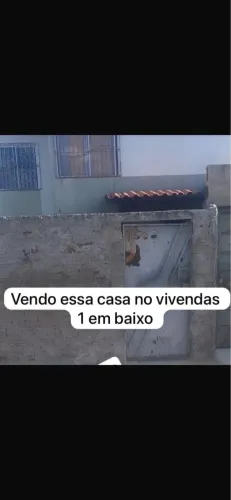 Casa no vivendas pra vender em baixo com murro