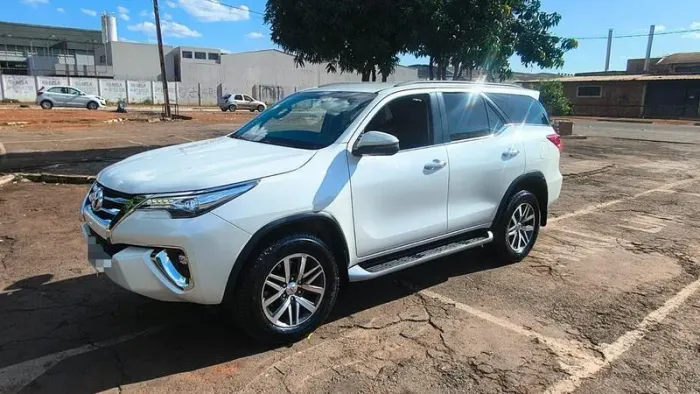 Toyota Hilux CD SRX 4X4 2.8 TDI 16V Diesel Aut. 2018