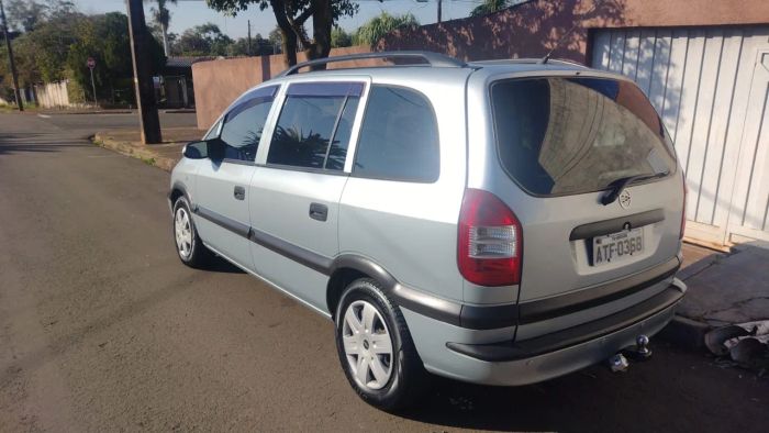 Imagem de Chevrolet Zafira Expres. 2.0 MPFI Flexpower 5P AUT 2011