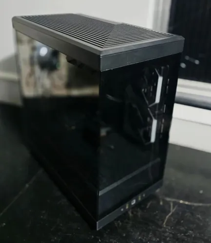 Hyte y40 Black ( Seminovo) Nao abaixo 1 Centavo