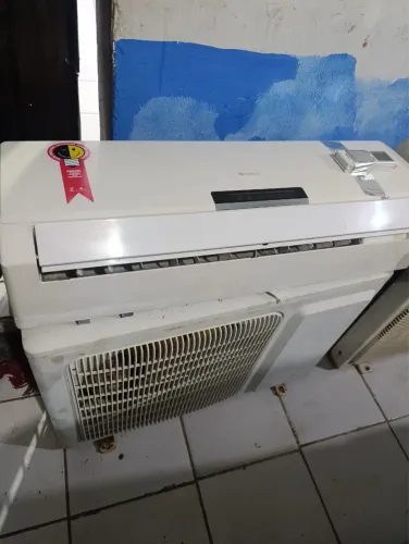 Ar condicionado 