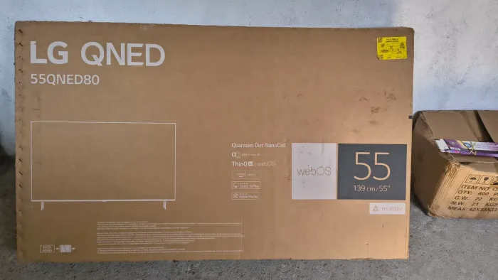 Caixa Vazia Original TV LG QNED80SRA 55 + Proteções De Isopor (Ideal p/transporte).