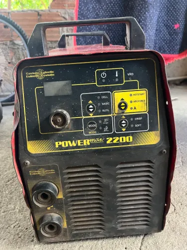 Máquina de Solda Inversora Castolin Eutectic Powermax 2200 - Eletrodo e TIG