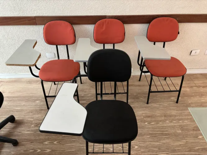 Cadeiras universitárias