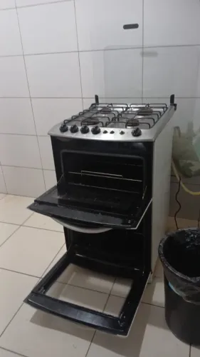 Fogão 4 bocas esmaltec com duplo forno extra!
