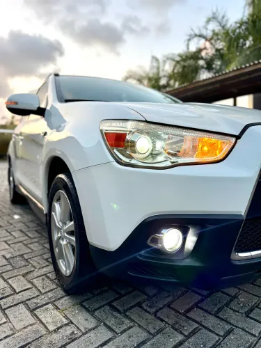 Mitsubishi ASX 2.0 16V 4X4 160cv Aut. 2012