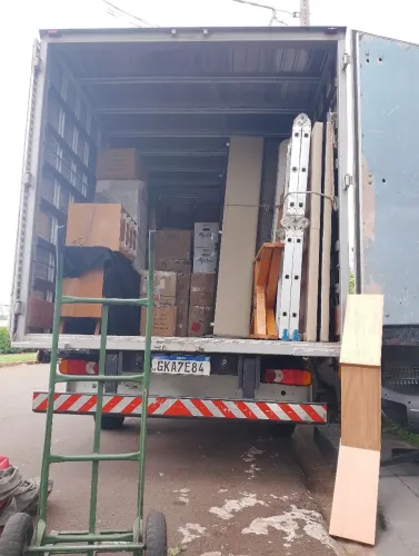 Frete mudança Maringá região e interestadual 