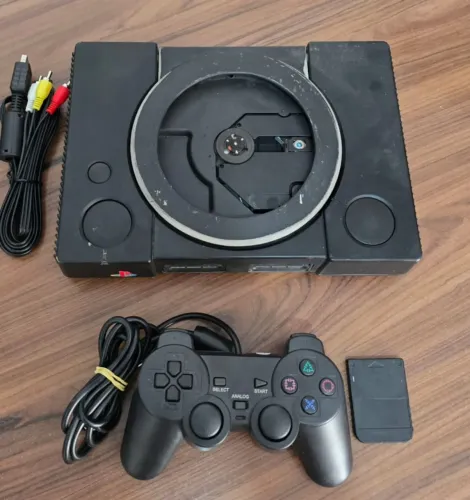 PLAYSTATION 1 FAT PERSONALIZADO (LEITOR EXCELENTE)