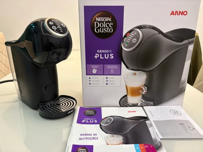 Cafeteira Dolce Gusto Genio Plus