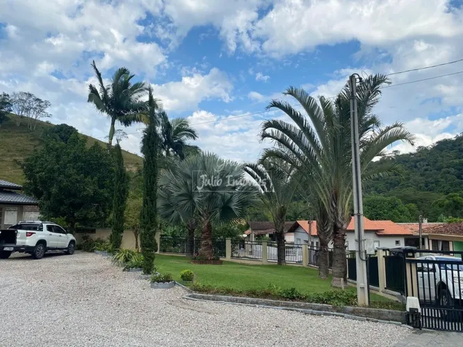 Casa com 3 Dormitórios Limeira Alta Brusque