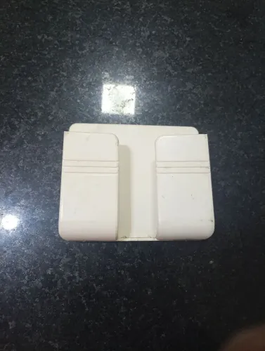Porta controle, celulares.