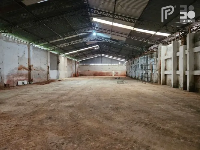 Galpão para alugar, 8000 m² por R$ 110.000,00/mês - Distrito Industrial - São Lu