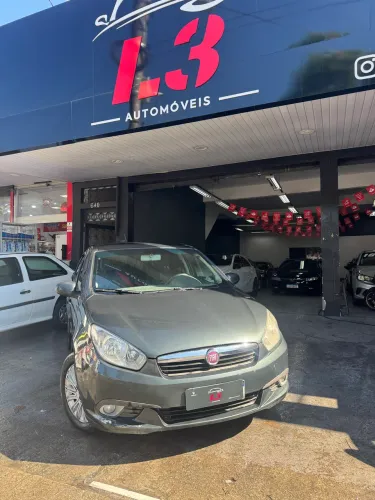 Fiat Grand Siena Essence 1.6 Flex 16V 2014