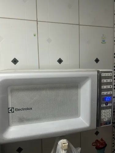 Micro-ondas Electrolux 34L MEO44 Branco