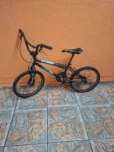 Bicicleta juvenil (BAURU)